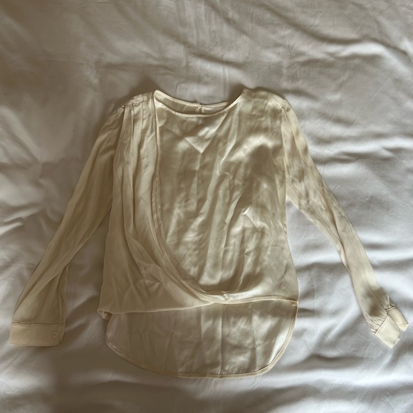FRAME Elegant Cream Women's Top - Picture 1 of 4